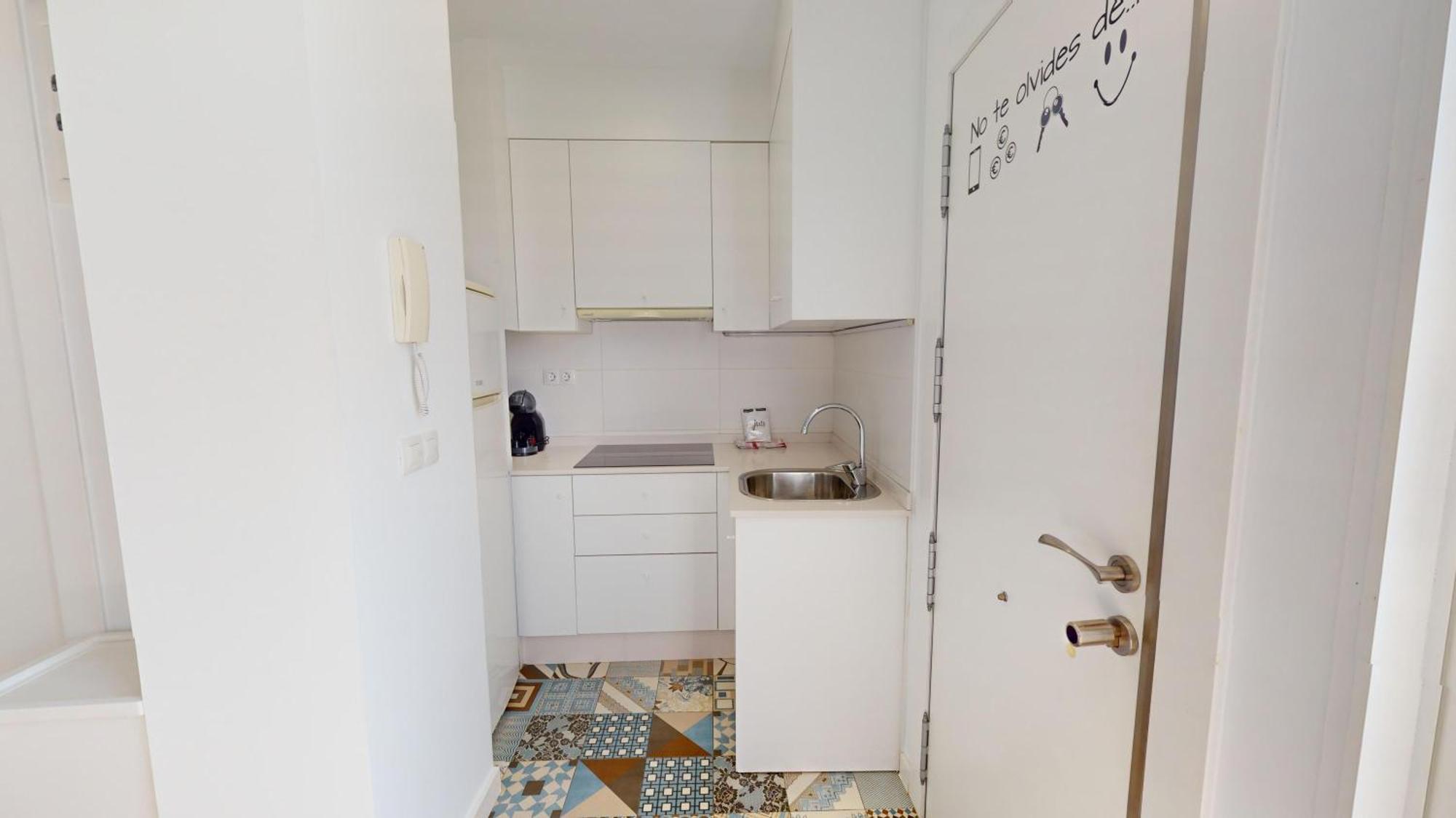 Myflats Old Corner Apartment อาลิกันเต ภายนอก รูปภาพ
