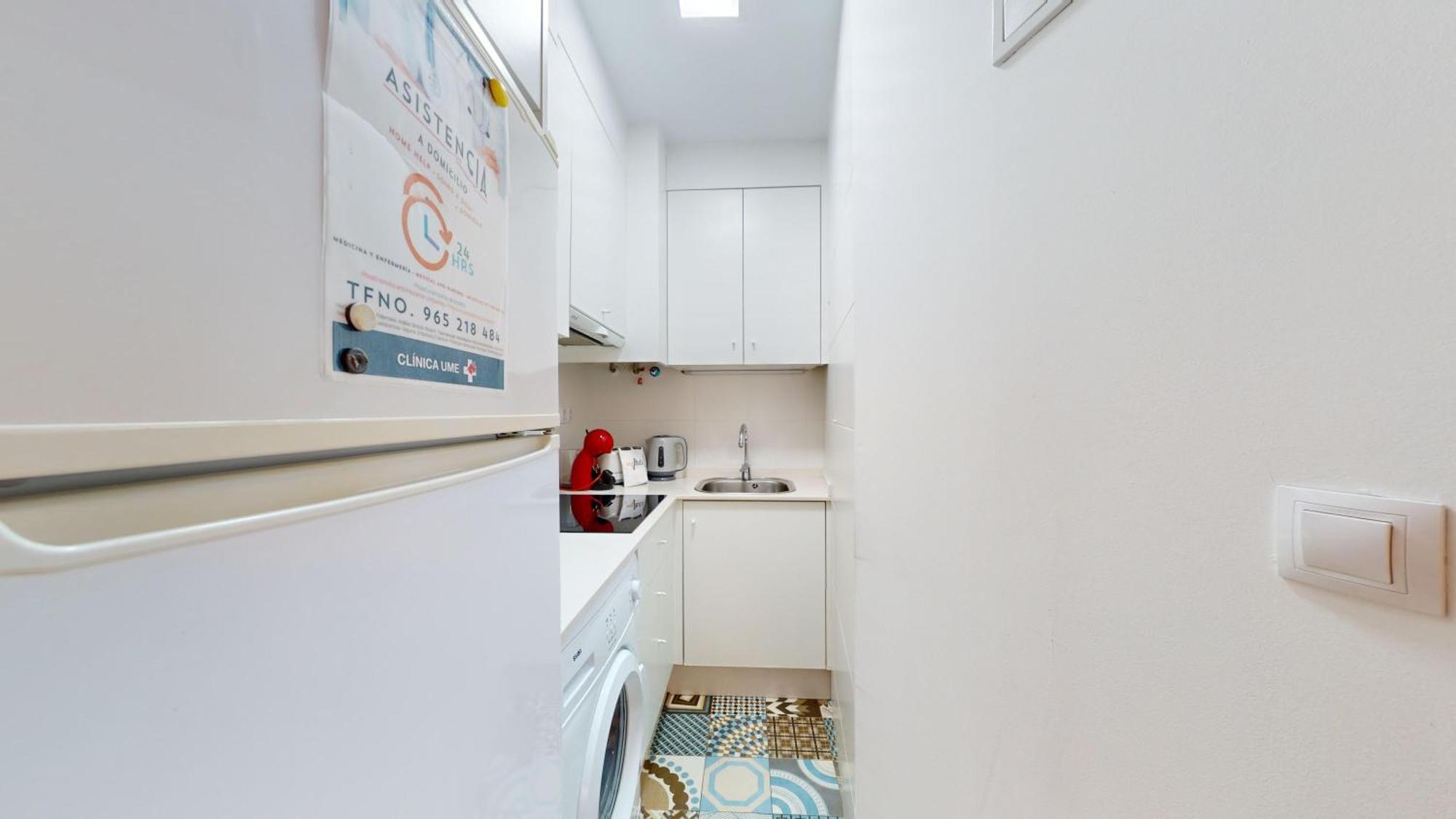 Myflats Old Corner Apartment อาลิกันเต ภายนอก รูปภาพ