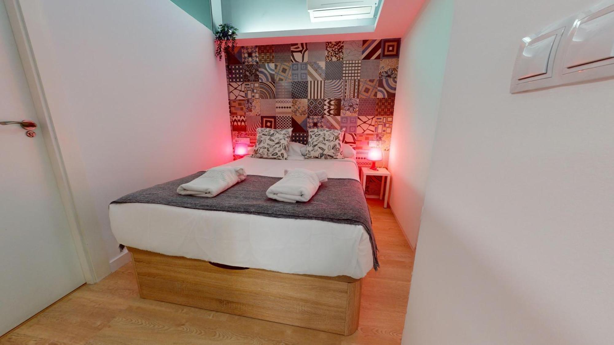 Myflats Old Corner Apartment อาลิกันเต ภายนอก รูปภาพ