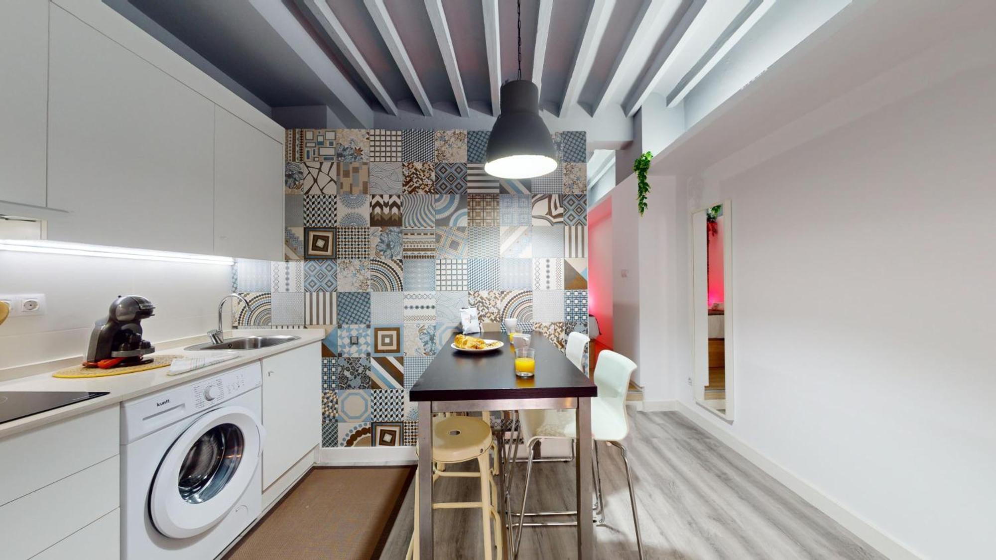 Myflats Old Corner Apartment อาลิกันเต ภายนอก รูปภาพ